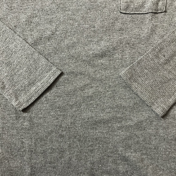 Gray Long Sleeve Ribbed Top - Picture 3 of 3